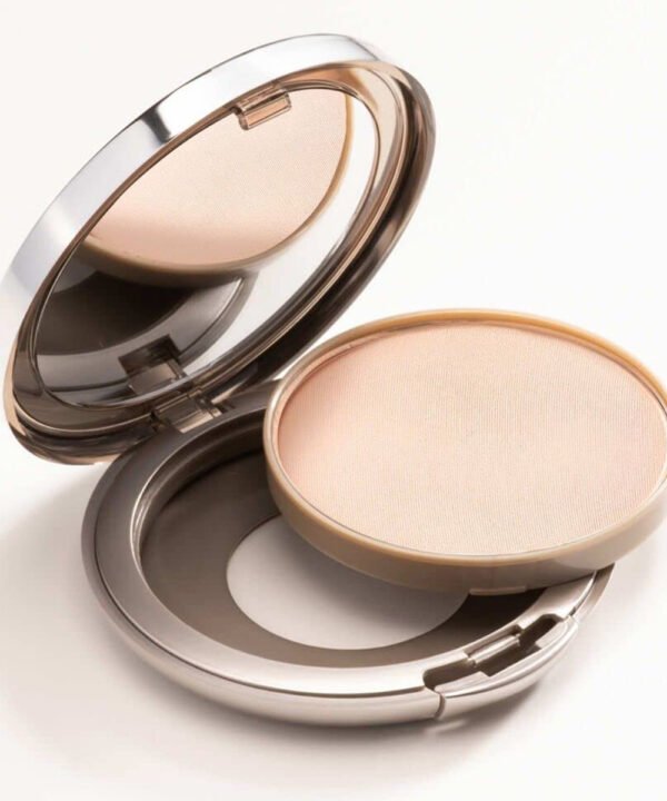 Moisturising Loose Powder comp1 600x720